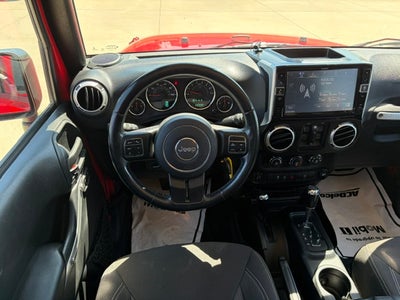 2018 Jeep Wrangler JK Unlimited Sahara 4x4