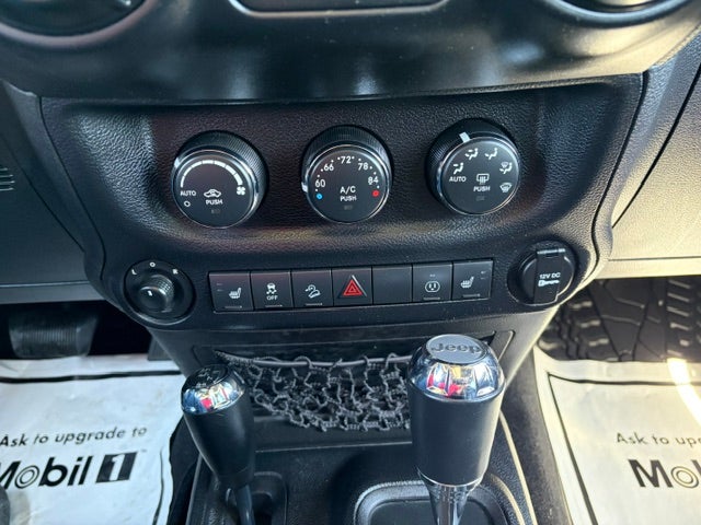 2014 Jeep Wrangler Unlimited Polar Edition