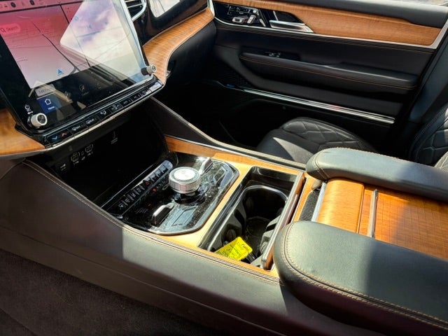 2022 Jeep Grand Wagoneer Series III 4x4