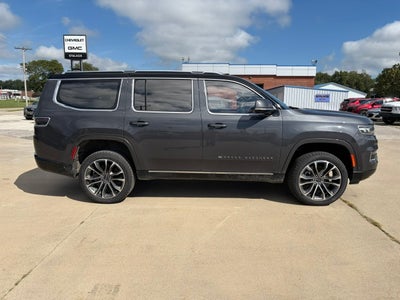 2022 Jeep Grand Wagoneer Series III 4x4
