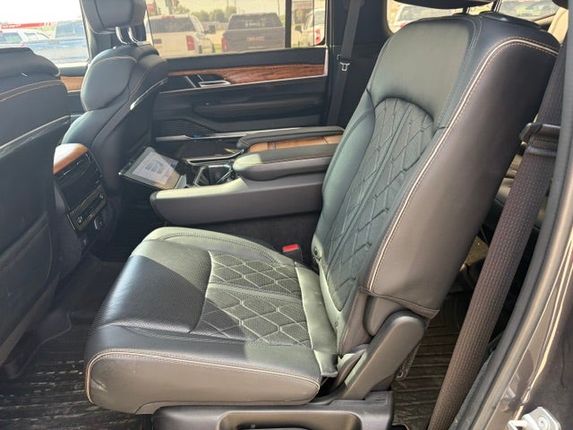 2022 Jeep Grand Wagoneer Series III 4x4
