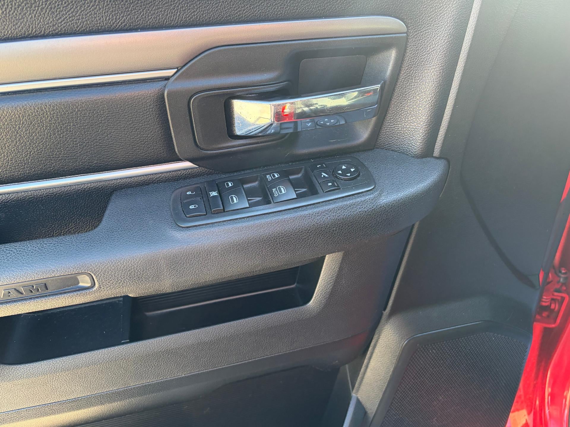 2021 RAM 1500 Classic SLT