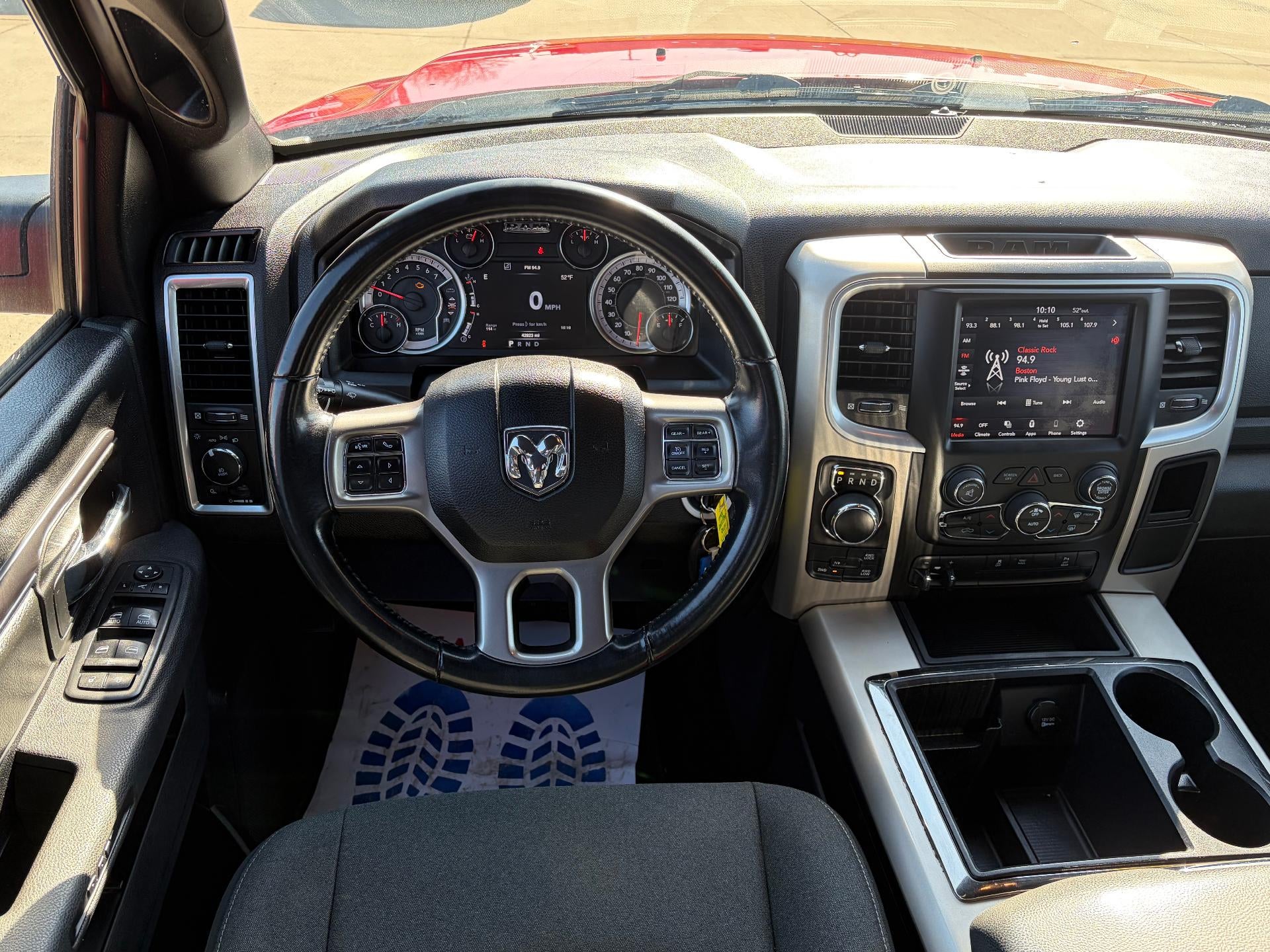 2021 RAM 1500 Classic SLT