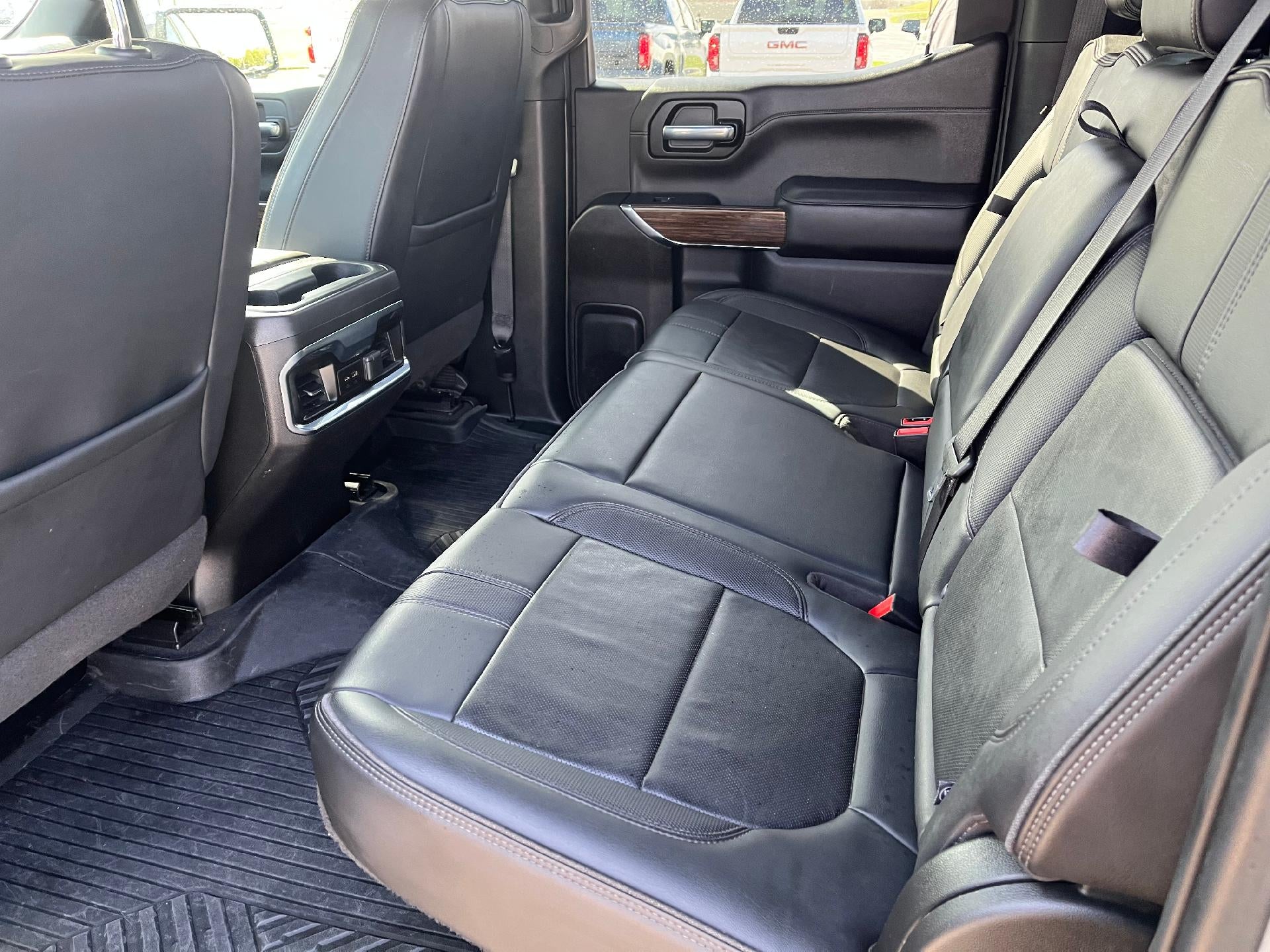 2022 Chevrolet Silverado 1500 LTD High Country