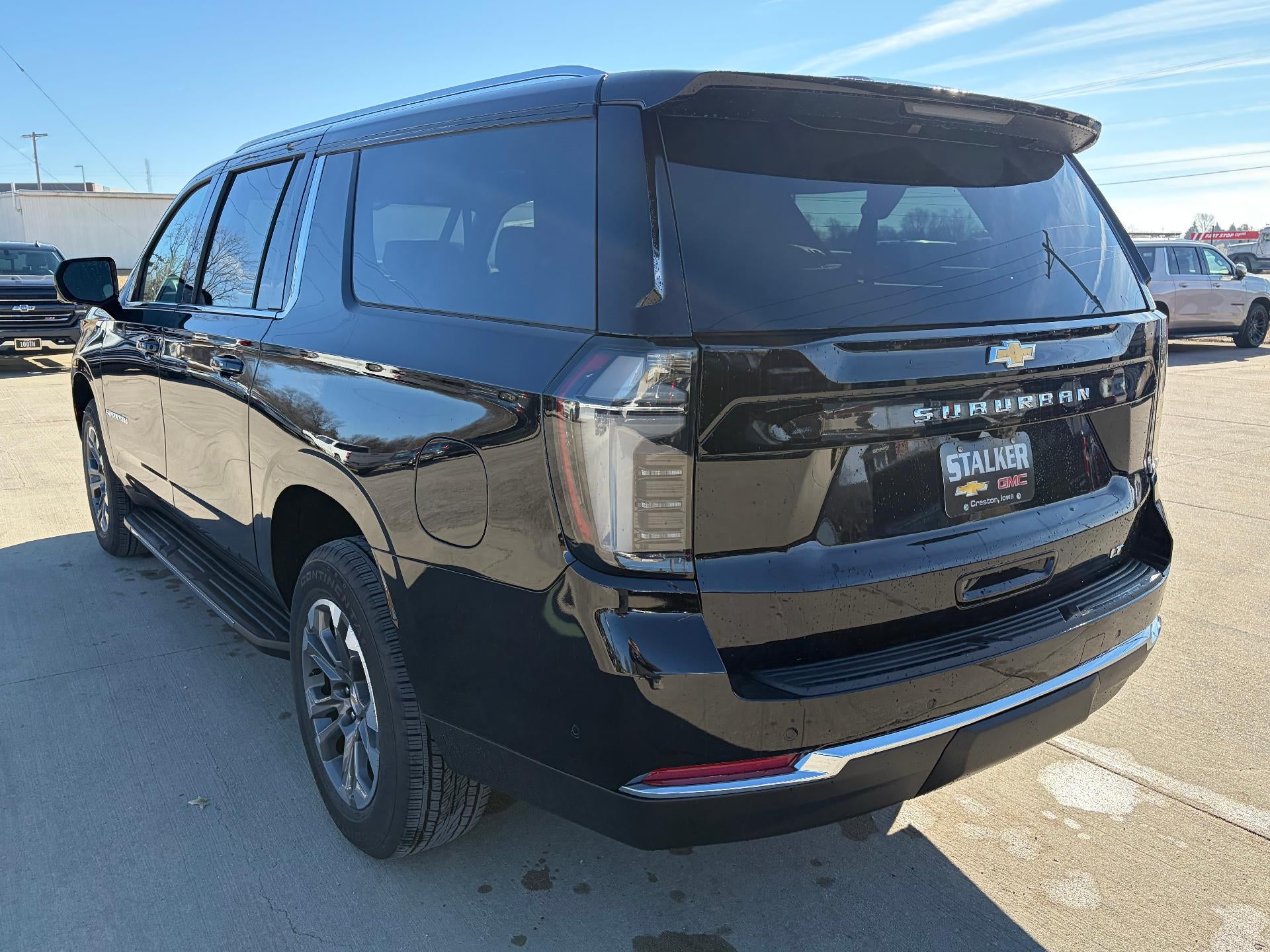 2026 Chevrolet Suburban LT