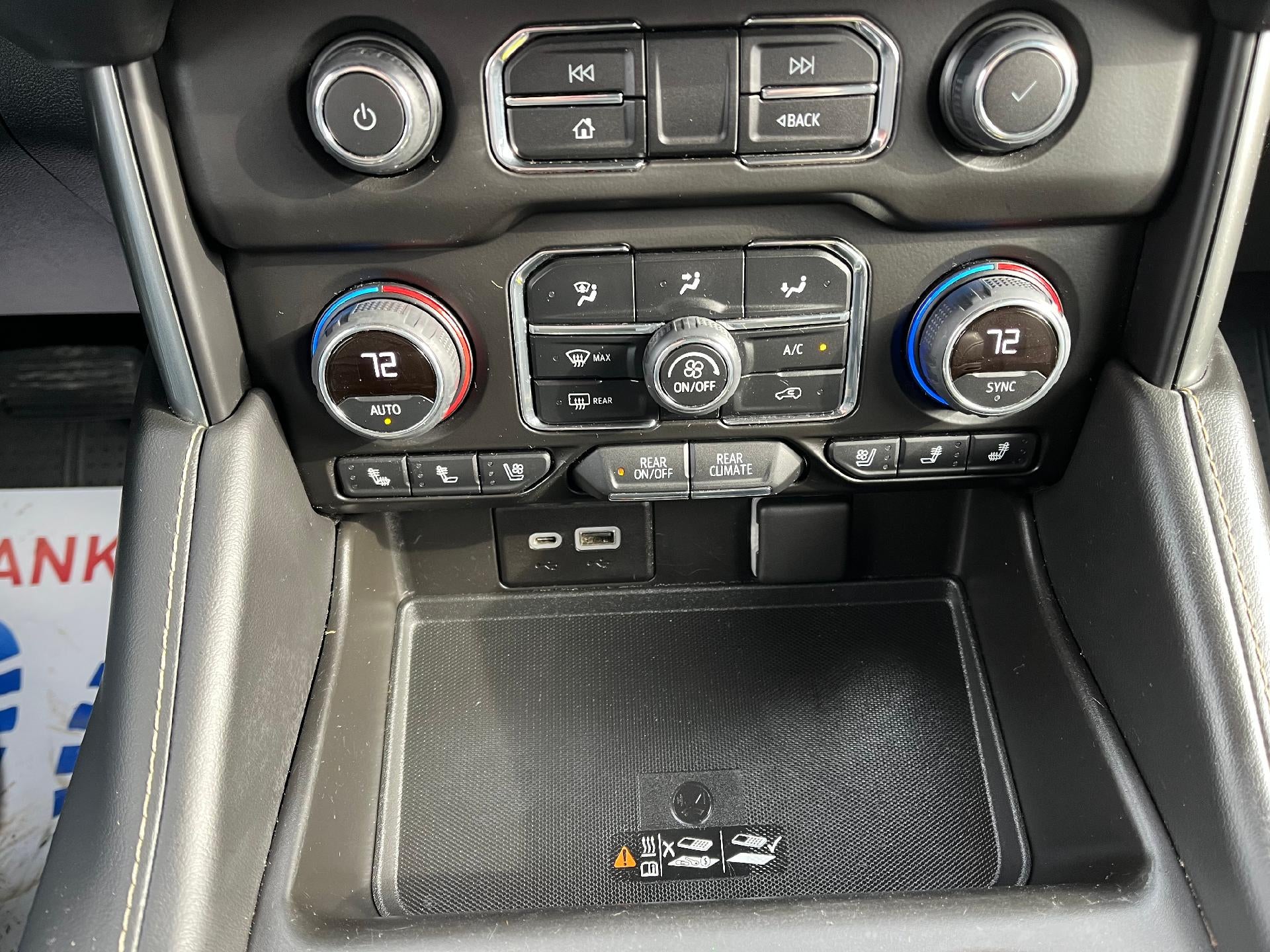 2022 Chevrolet Suburban Premier