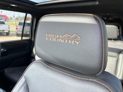 2022 Chevrolet Suburban High Country
