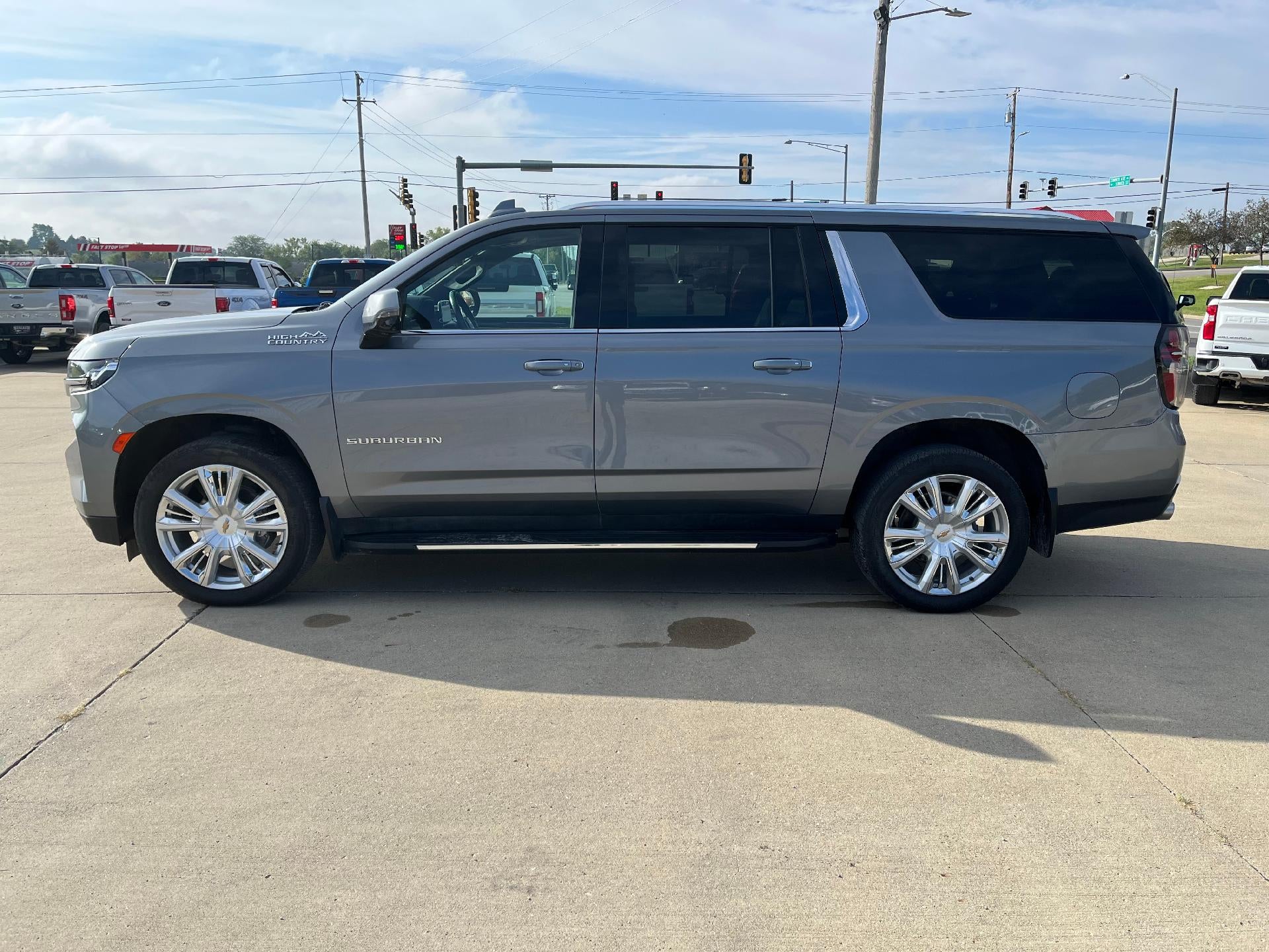 2022 Chevrolet Suburban High Country