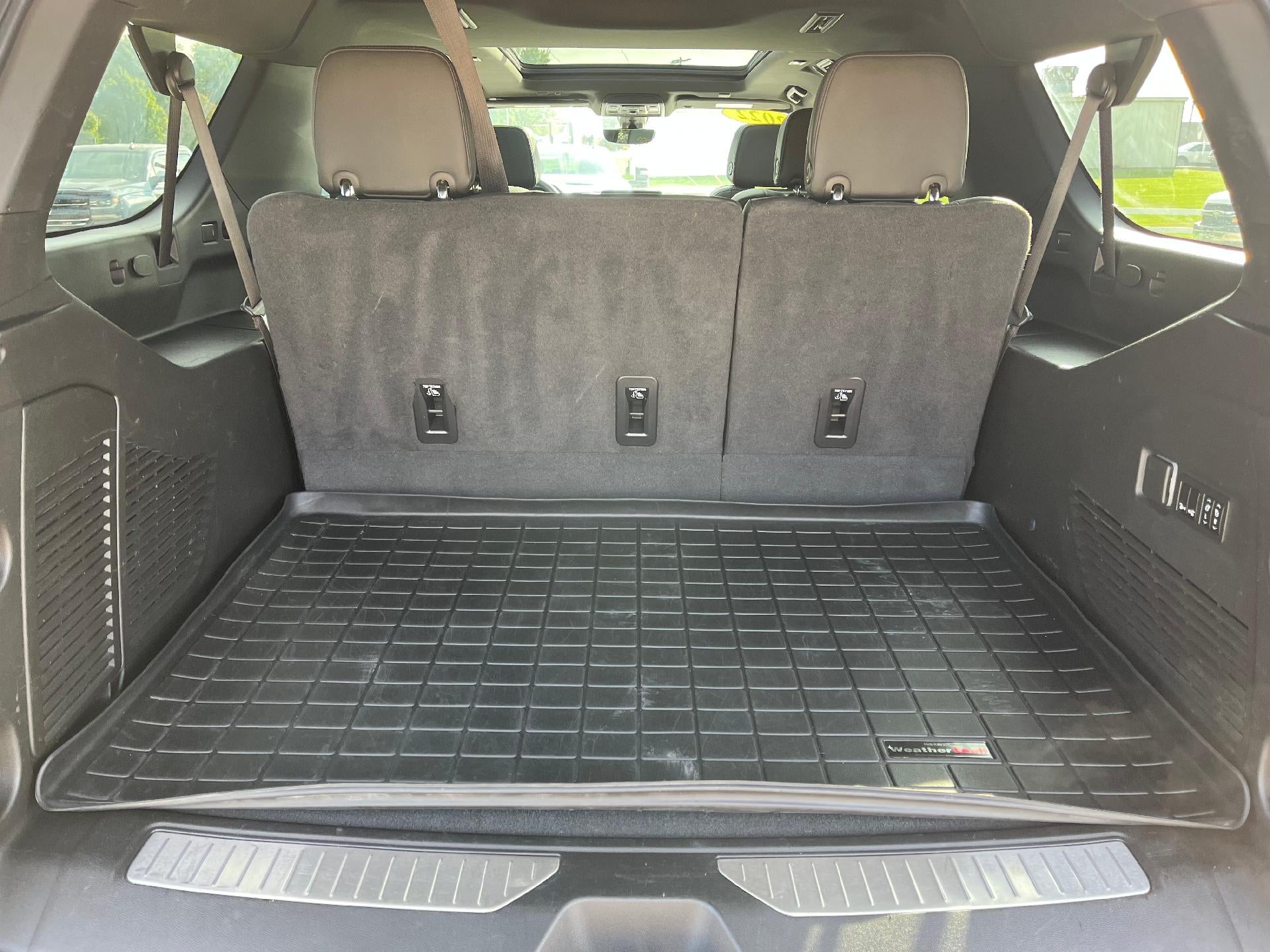 2022 Chevrolet Suburban High Country