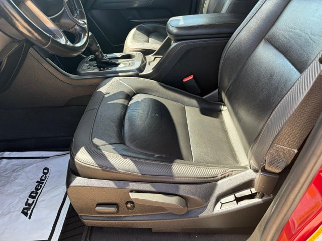2021 GMC Canyon 4WD AT4 w/Leather
