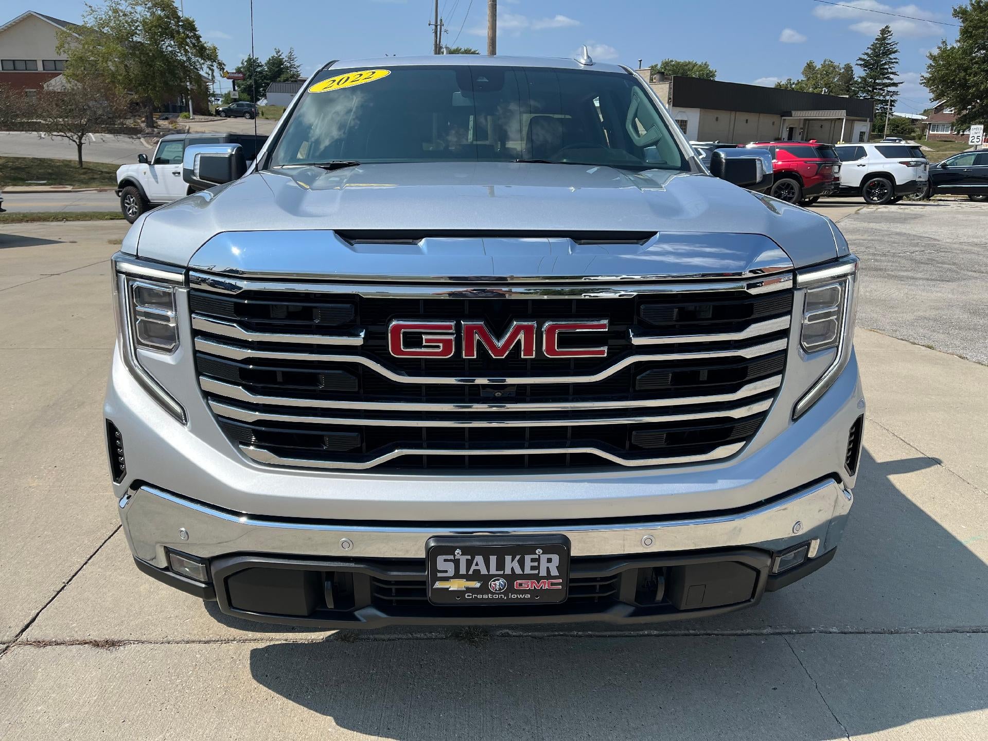 2022 GMC Sierra 1500 SLT
